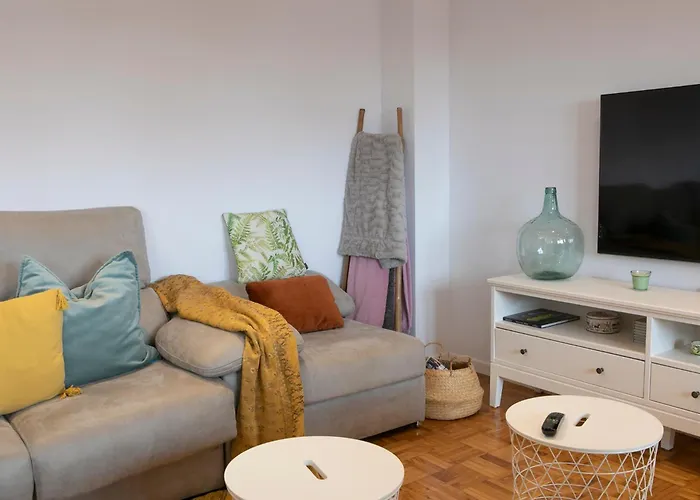 Apartamento La Veiguela De Ii, Con Plaza De Garaje Incluida