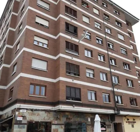 Apartamento La Veiguela De Ii, Con Plaza De Garaje Incluida *