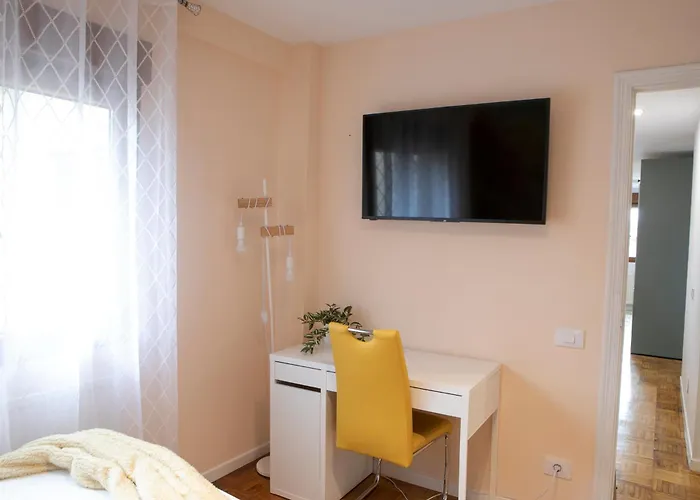 La Veiguela De Ii, Con Plaza De Garaje Incluida Apartamento *